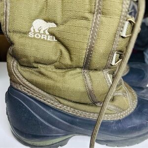 Sorel Olive Green Winter Boots